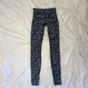 Lululemon Black & White Leggings